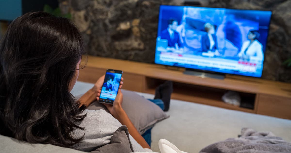 The Crisis of Trust in Media: Investigation of data since 1972 5 Republicans: The Single-Digit Baseline